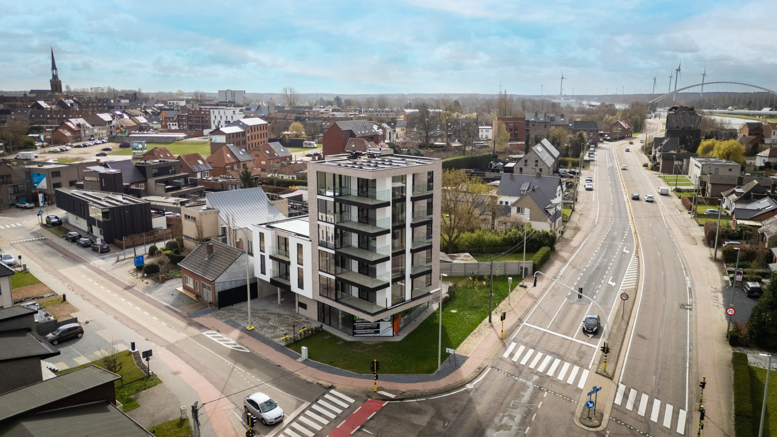 Appartementen en handelspand Carbo Mea